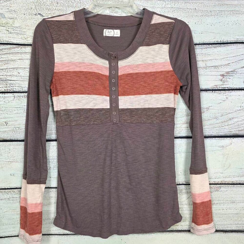 Maurices 24/7 Colorblock Henley Top XS